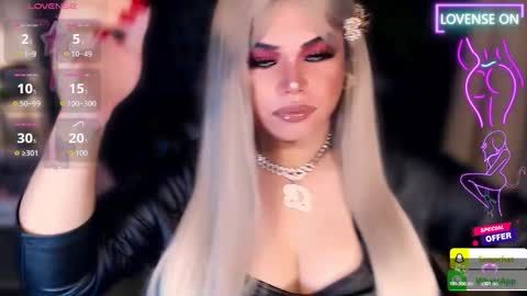 xHUGECOCKTILLCUMX online show from February 9, 2026, 8:51 am