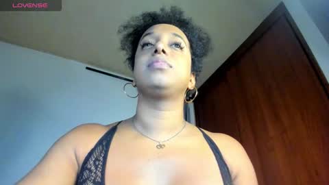 Snapshot of xia1_angelts chatting on February 5, 2026, 11:04 am Xia Angel online show from February 5, 2026, 11:04 am