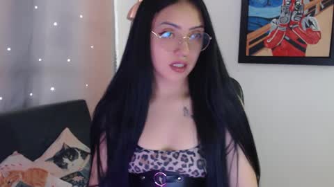 Xia online show from May 19, 2026, 10:49 pm