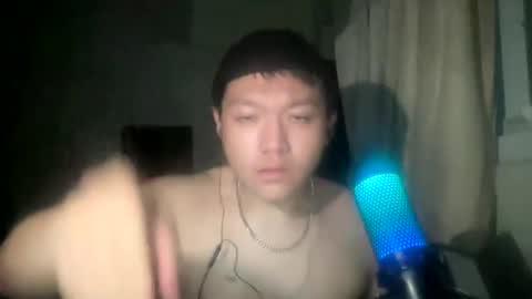 xianghaoyu1999 online show from April 16, 2026, 10:27 am