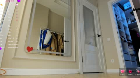 Sweetie online show from February 8, 2025, 8:42 am