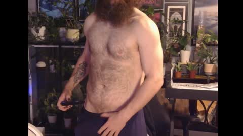 xiisil online show from October 31, 2025, 7:42 am