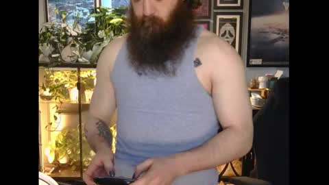 xiisil online show from March 9, 2026, 5:06 pm