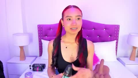 Snapshot of ximena_vasquez8 chatting on October 3, 2025, 3:36 am Xime online show from October 3, 2025, 3:36 am