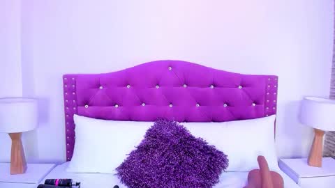 Snapshot of ximena_vasquez8 chatting on October 4, 2025, 2:31 am Xime online show from October 4, 2025, 2:31 am