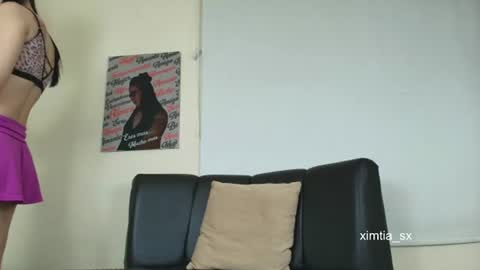 Snapshot of ximtia_xs chatting on July 6, 2026, 12:02 pm ximtia online show from July 6, 2026, 12:02 pm