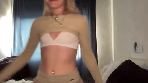 xkatanakiki online show from April 17, 2026, 1:58 pm