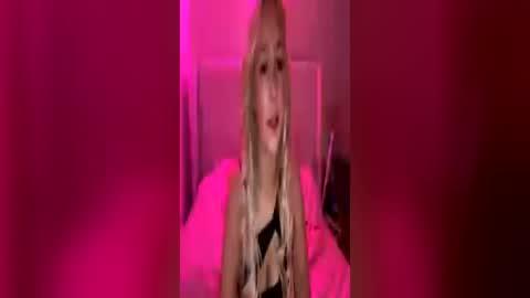 kateleigh online show from June 24, 2026, 3:16 am
