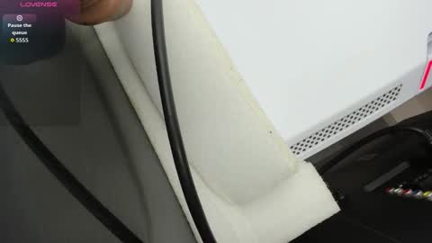 Snapshot of xkim_starx chatting on November 3, 2025, 3:30 am welcome friends online show from November 3, 2025, 3:30 am