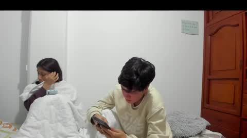 We are Lana. the one with short hair and vanessa girl with long hair online show from December 22, 2024, 12:28 am