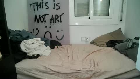 Snapshot of xlecram chatting on December 19, 2024, 2:24 pm Wendy online show from December 19, 2024, 2:24 pm