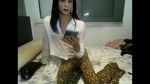 Snapshot of xlecram chatting on January 23, 2025, 1:45 pm Wendy online show from January 23, 2025, 1:45 pm