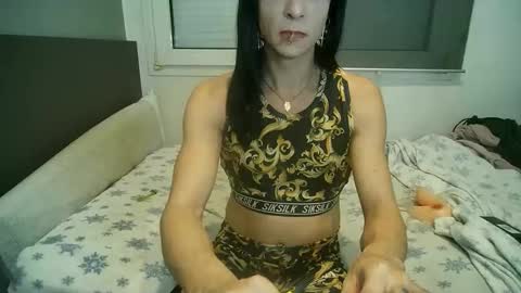 Snapshot of xlecram chatting on January 25, 2025, 11:34 am Wendy online show from January 25, 2025, 11:34 am