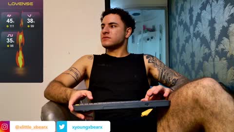 Snapshot of xlittle_xbearx chatting on January 24, 2025, 1:24 am Kev online show from January 24, 2025, 1:24 am