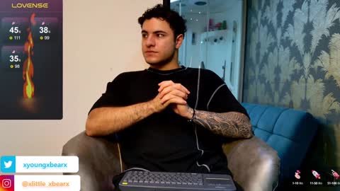 Snapshot of xlittle_xbearx chatting on February 6, 2025, 8:29 am Kev online show from February 6, 2025, 8:29 am