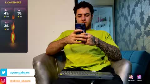 Snapshot of xlittle_xbearx chatting on February 10, 2025, 3:13 am Kev online show from February 10, 2025, 3:13 am