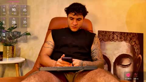 Snapshot of xlittle_xbearx chatting on September 15, 2025, 12:43 am Kev online show from September 15, 2025, 12:43 am