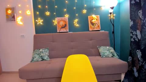 Snapshot of xloe_queen chatting on January 25, 2025, 11:13 am Chloe online show from January 25, 2025, 11:13 am