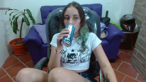 Snapshot of xlunna chatting on December 1, 2024, 4:29 pm lunna online show from December 1, 2024, 4:29 pm