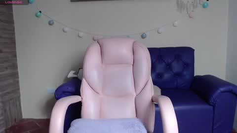 Snapshot of xlunna chatting on January 26, 2025, 8:23 pm lunna online show from January 26, 2025, 8:23 pm