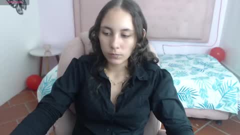 Snapshot of xlunna chatting on February 15, 2025, 11:25 pm lunna online show from February 15, 2025, 11:25 pm