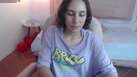 Snapshot of xlunna chatting on February 27, 2025, 11:26 pm lunna online show from February 27, 2025, 11:26 pm