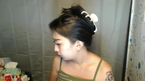 Ilove play tab00 and dirty show on wsp or tg and isell many videos and naked photos there online show from April 17, 2026, 6:11 pm