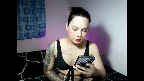 Snapshot of xnaughtymilesx chatting on May 9, 2026, 6:13 pm Miles online show from May 9, 2026, 6:13 pm