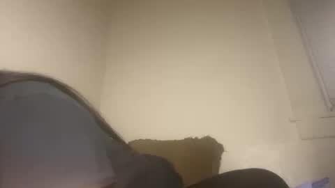 Snapshot of xocrybaby chatting on January 26, 2025, 2:24 am xocrybaby online show from January 26, 2025, 2:24 am