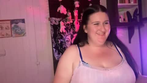 Snapshot of xopeachybaby chatting on July 27, 2026, 11:28 am xopeachybaby online show from July 27, 2026, 11:28 am