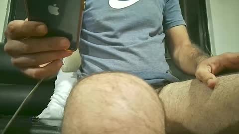 xposed_edger online show from February 10, 2025, 1:46 am