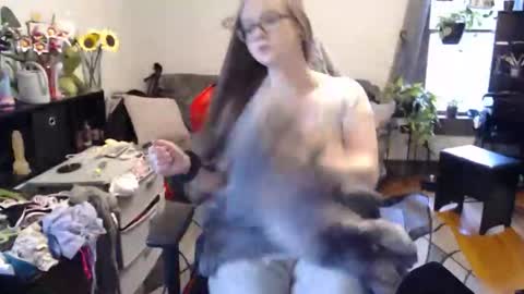 xqueenkendrax online show from June 1, 2026, 10:44 pm