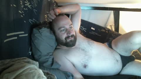 Snapshot of xredchestedx chatting on January 1, 2025, 9:07 am Red online show from January 1, 2025, 9:07 am