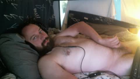 Snapshot of xredchestedx chatting on January 13, 2025, 7:54 am Red online show from January 13, 2025, 7:54 am