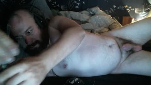 Snapshot of xredchestedx chatting on February 5, 2025, 7:50 am Red online show from February 5, 2025, 7:50 am