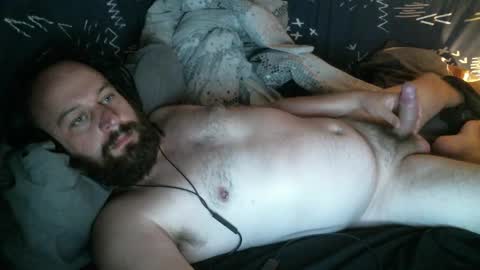 Snapshot of xredchestedx chatting on February 9, 2025, 8:33 am Red online show from February 9, 2025, 8:33 am