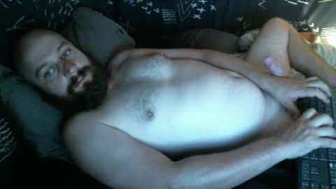 Snapshot of xredchestedx chatting on February 10, 2025, 7:15 am Red online show from February 10, 2025, 7:15 am