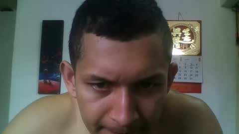 Snapshot of xristiancol chatting on January 7, 2025, 5:09 pm XristianCol online show from January 7, 2025, 5:09 pm