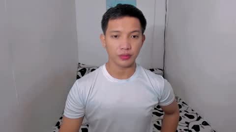 xsebastian19 online show from January 3, 2025, 7:29 pm