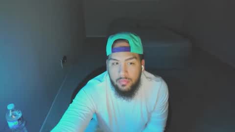 Snapshot of xthepiercedonex chatting on December 1, 2025, 4:39 am ThePiercedOne online show from December 1, 2025, 4:39 am