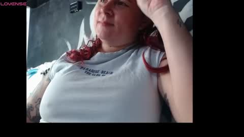 Snapshot of xtheya_me chatting on July 26, 2026, 2:53 am Eva evee milf online show from July 26, 2026, 2:53 am
