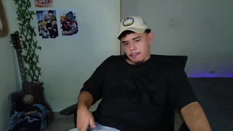 Snapshot of xtranherr chatting on May 4, 2026, 1:23 am xtranherr online show from May 4, 2026, 1:23 am