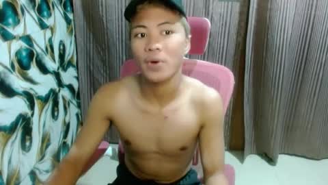 Snapshot of xurdreamboyx chatting on July 8, 2026, 8:52 am Marjune online show from July 8, 2026, 8:52 am