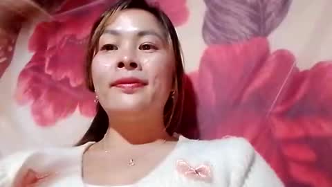 xuxulove00 online show from December 20, 2025, 1:07 pm