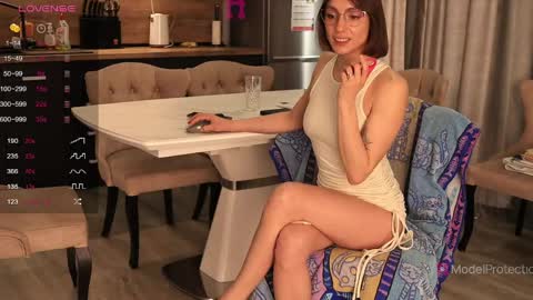 FrancyStepmom and YStepson    INTERESTED IN A GIRL-GIRL COLLABORATION  TEXT ME HERE  or INSTAGRAM online show from April 18, 2026, 12:09 pm