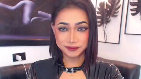 xxasian_goddessxx online show from August 4, 2026, 7:05 pm