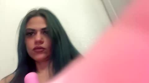 Snapshot of xxaxx57 chatting on April 16, 2026, 11:11 am xxaxx57 online show from April 16, 2026, 11:11 am