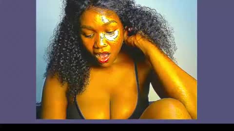 Snapshot of xxfleurlove chatting on December 2, 2024, 7:05 pm xxfleurlove online show from December 2, 2024, 7:05 pm