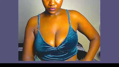 Snapshot of xxfleurlove chatting on December 13, 2024, 1:04 am xxfleurlove online show from December 13, 2024, 1:04 am