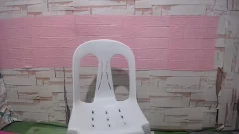 Snapshot of xxhott_ chatting on September 21, 2025, 11:28 pm xxhott_ online show from September 21, 2025, 11:28 pm